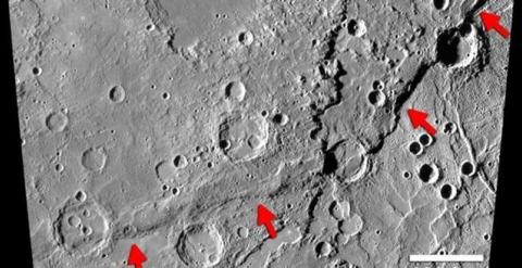 Misterio en Mercurio: Extraños acantilados sin explicación. /SMITHSONIAN INSTITUTION