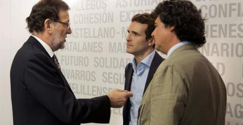 Rajoy, Casado y Moragas, hace unos días. EFE/Tarek