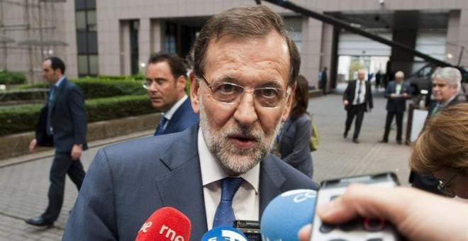 El presidente del Gobierno, Mariano Rajoy, atiende este lunes a los periodistas en Bruselas. /EFE