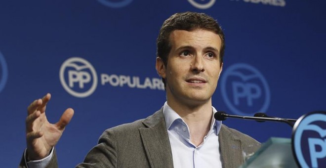 El vicesecretario de Comunicación del PP, Pablo Casado, durante la rueda de prensa que ofreció hoy en Madrid tras la reunión del Comité de Dirección del partido. EFE/Paco Campos