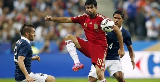 Diego Costa en un partido contra Francia.
