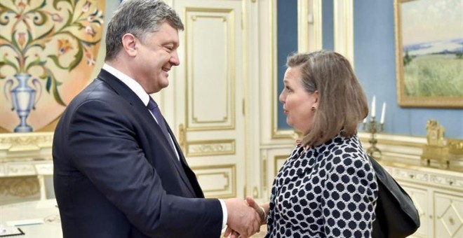 El presidente de Ucrania, Petro Poroshenko recibe a la portavoz del Departamento de Estado de los Estados Unidos- EFE