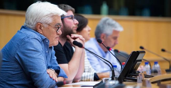 Chato Galante y Miguel Urbán en la rueda de prensa de presentación de las jornadas de la Memoria Histórica./ IRENE LINGUA (DISOPRESS)