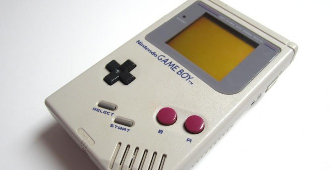 Game Boy se lanzó el 21 de abril de 1989 en Japón, el 31 de julio de 1989 en EEUU y el 28 de septiembre de 1990 en Europa.