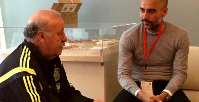 Del Bosque y Guardiola, durante su reunión. @SeFutbol