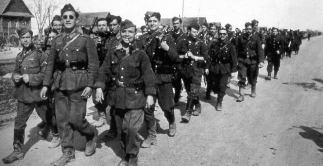 La División Azul  fue una unidad de voluntarios españoles que formó una división de infantería dentro del Heer, el ejército de la Alemania nazi.