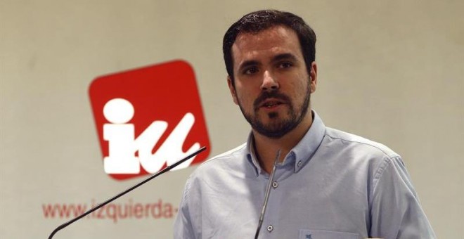 El candidato de IU a la Presidencia del Gobierno, Alberto Garzón, durante la rueda de prensa.- EFE/J.J.Guillén