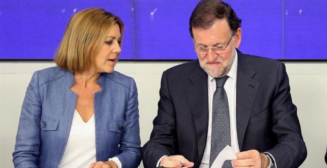 Mariano Rajoy y María Dolores de Cospedal, durante la reunión de la Junta Directiva Nacional del PP. / EFE