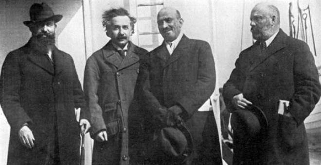 Abert Einstein con Jaim A. Weizmann durante su visita a Nueva York en 1921.