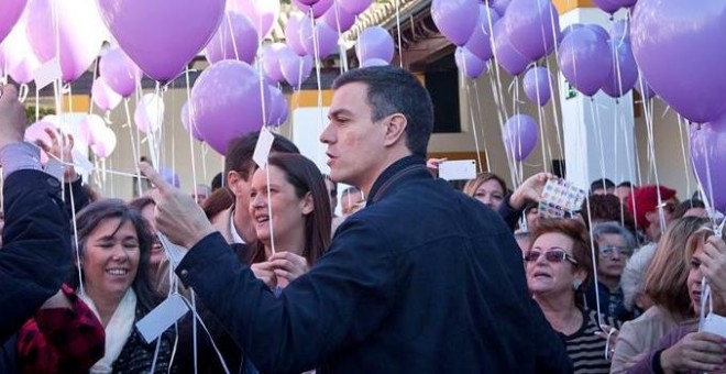 El candidato del PSOE a la presidencia del Gobierno, Pedro Sánchez, durante su participación hoy en un acto con colectivos en Jerez de la Frontera (Cádiz). /EFE