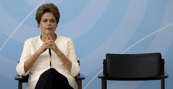 La presidenta de Brasil, Dilma Rousseff, en un acto en el Palacio Planalto (sede del Gobierno), en Brasilia, a finales del pasado noviembre. REUTERS/Ueslei Marcelino