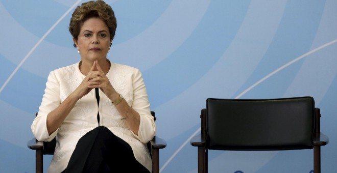 La presidenta de Brasil, Dilma Rousseff, en un acto en el Palacio Planalto (sede del Gobierno), en Brasilia, a finales del pasado noviembre. REUTERS/Ueslei Marcelino