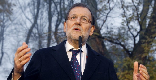 El presidente del Gobierno y del Partido Popular, Mariano Rajoy, en su mitin de precampaña en Benavente (Zamora). EFE/Mariam A. Montesinos