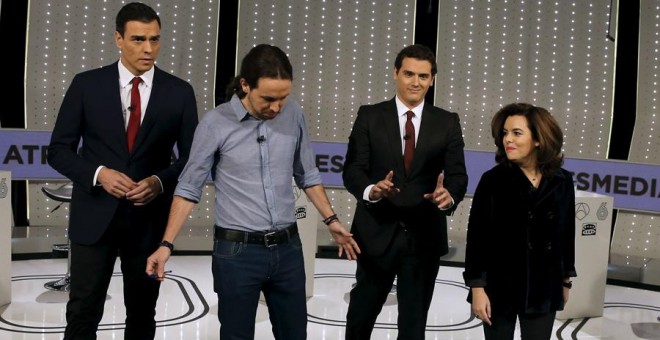 Sánchez, Iglesias, Rivera y Sáenz de Santamaría, antes del debate. REUTERS/Sergio Pérez