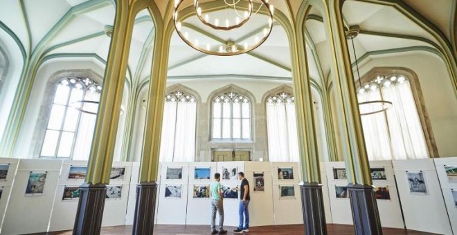 Una de las exhibiciones fotográficas de la ONG 'Rompiendo el silencio'. AFP/Michael Buholzer