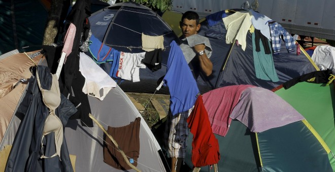 Debido a la barrera nicaragüense, unos 4.600 refugiados esperan en Costa Rica.- REUTERS.