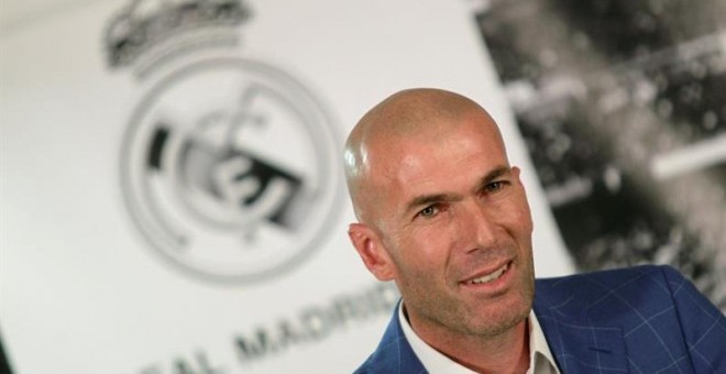 Zidane en su presentación como técnico del Real Madrid. EFE/Víctor Lerena