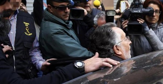 Alfonso Grau, tras ser detenido por la Guardia Civil. EFE/Kai Försterling