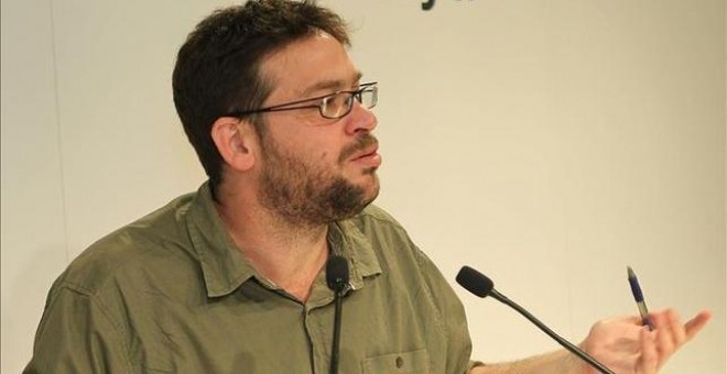 El periodista Albano Dante Fachin fue elegido cabeza de lista de Podem al Parlament de Catalunya