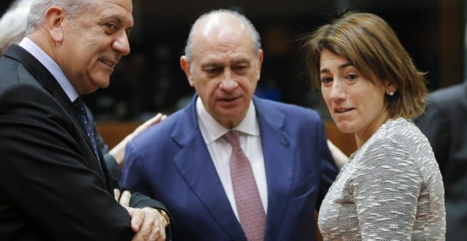 El ministro de Interior, Jorge Fernández Díaz, ha informado que España está dispuesta a recibir 'con carácter inmediato' a unos 450 refugiados reubicados desde Italia, Grecia y Turquía.- EFE