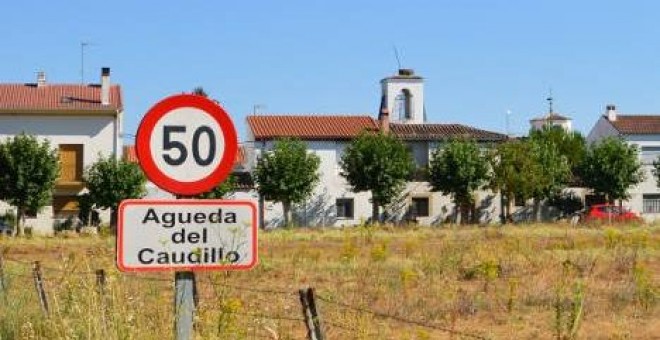 Foto de la entrada a Águeda del Caudillo