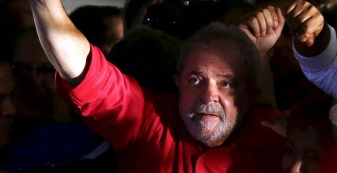 Lula asistió a la manifestación en su apoyo que se celebró en Sao Paulo. / REUTERS