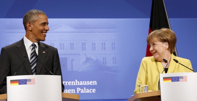 El presidente de EEUU, Barack Obama, y la canciller alemana, Angela Merkel, durante la rueda de prensa conjunta en Hannover. REUTERS/Kevin Lamarque