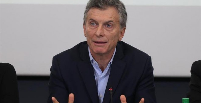 El presidente de Argentina, Mauricio Macri, inaugurando el Encuentro Empresarial Iberoamericano en Buenos Aires donde ha pedido a las empresas españolas que sigan invirtiendo en el país. EFE/David Fernández