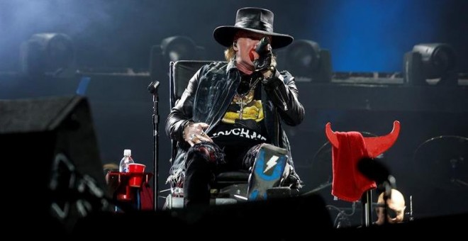 La prensa lusa elogia con unanimidad el debut de Axl Rose con AC/DC. /EFE