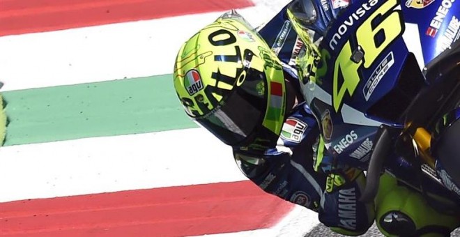 Valentino Rossi saldrá primero ante sus aficionados. EFE/CLAUDIO ONORATI
