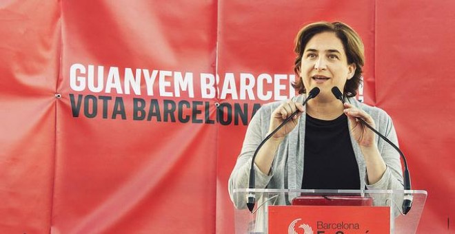 La alcaldesa de Barcelona, Ada Colau, durante la campaña de las municipales.-BCOMÚ