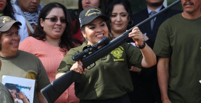 Nestora Salgado, en el momento de su salida de prisión.