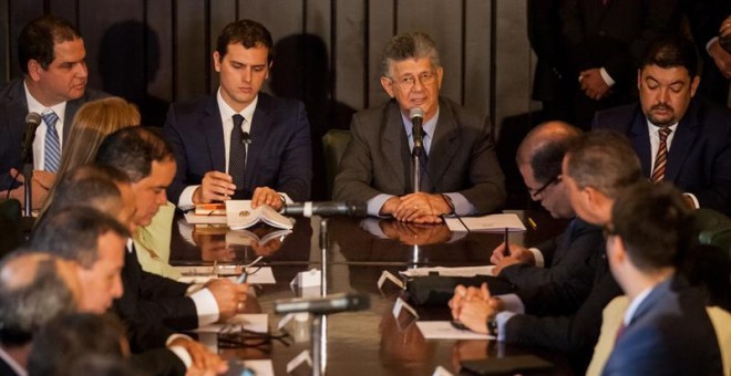 Albert Rivera durante la sesión especial de la Comisión de Política Interior del la Asamblea Nacional venezolana.- EFE/MIGUEL GUTIÉRREZ