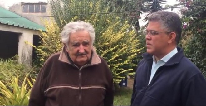 El expresidente Jose Mujica junto a Elías Jaua, excanciller de Venezuela