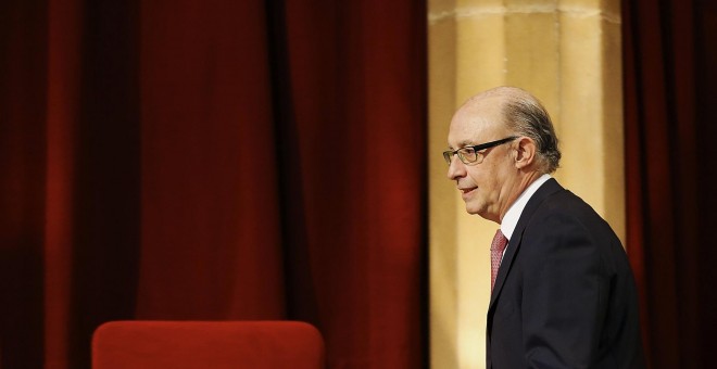 El ministro de Hacienda en funciones, Cristóbal Montoro, a su llegada a un acto en Barcelona, la semana pasada. EFE/Alejandro García