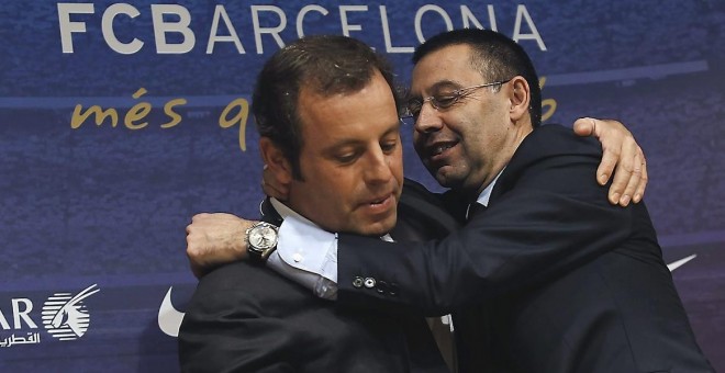 El presidente del Barça, Josep María Bartomeu y el expresidente Sandro Rosell. EFE