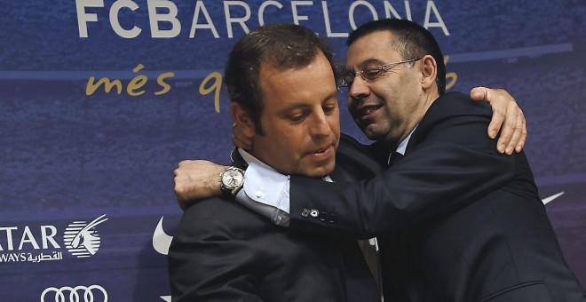 El presidente del Barça, Josep María Bartomeu y el expresidente Sandro Rosell. EFE