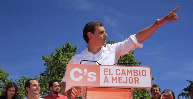 Albert Rivera, en el acto de campaña de Ciudadanos este domingo en Madrid. EFE