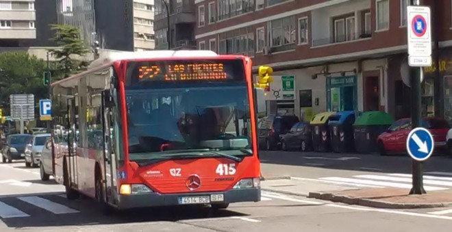 La contrata del autobús urbano conlleva una factura de más de 700 millones anuales en la que el ayuntamiento paga la parte que no cubren los billetes de los usuarios.