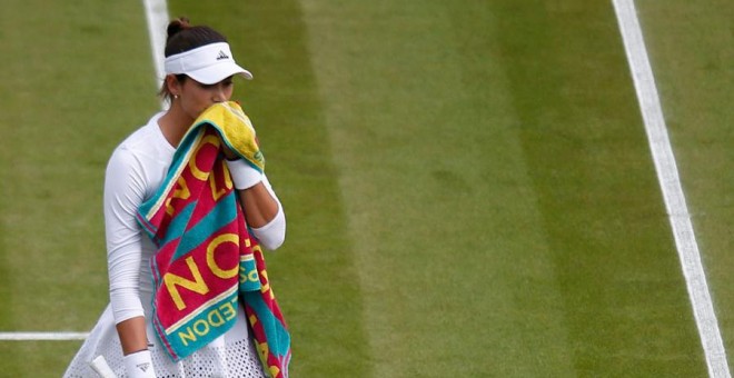 Muguruza, durante el partido ante Cepelova en Wimbledon. REUTERS/Tony O'Brien