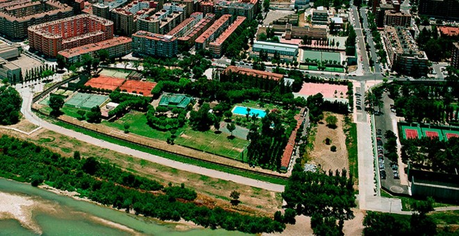 La Sociedad Deportiva Tiro Pichón de Zaragoza reclama nueve millones de euros por esta zona de la ribera del Ebro que, según Medio Ambiente, es de dominio público.