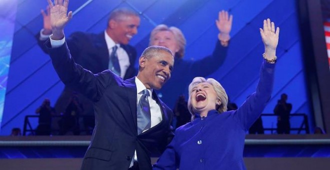 El presidente de EEUU, Barack Obama, junto a la candidata a la presidencia de Estados Unidos por el Partido Demócrata, Hillary Clinton. - EFE