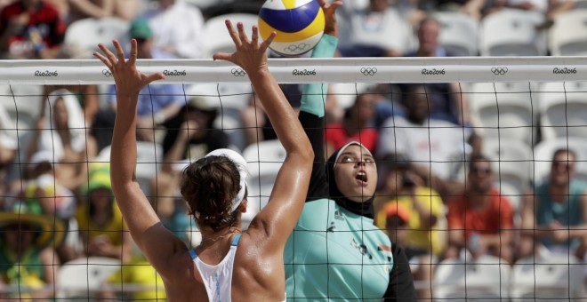 La jugadora egipcia Doaa el Ghobashy durante los Juegos. /REUTERS