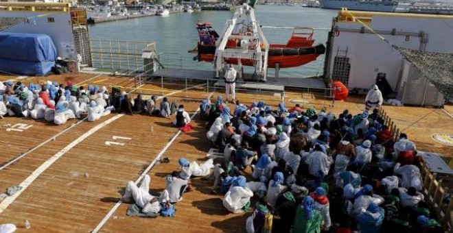 El puerto de Catania ha recibido a multitud de refugiados. REUTERS
