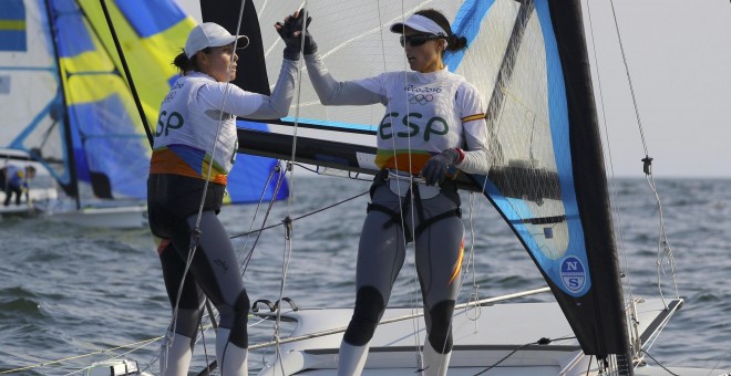 Támara Echegoyen y Berta Betanzos durante una regata en Río 2016/REUTERS