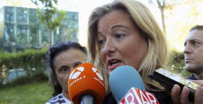 La abogada de Manos Limpias Virginia López Negrete, tras su primera declaración como investigada en la Audiencia Nacional por supuestas presiones al BBVA. EFE/Mariscal