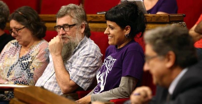 La diputada de la CUP Anna Gabriel, en la moción de confianza celebrada en el Parlament/EFE