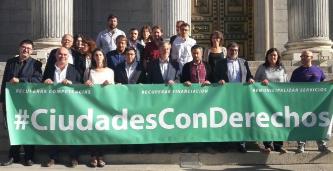 Alcaldes del cambio, preocupados por el giro que pueda tomar el PSOE .- @agarzon