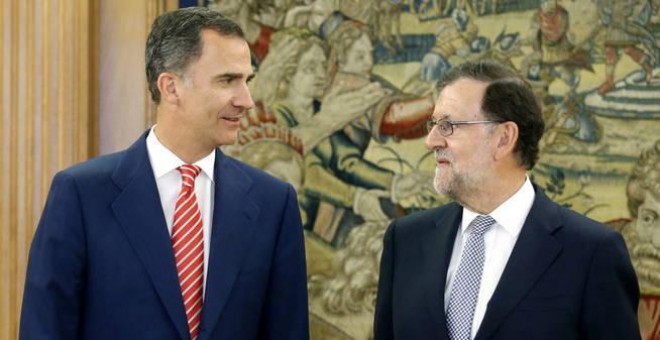 El rey Felipe VI y Mariano Rajoy en La Zarzuela. Archivo REUTERS