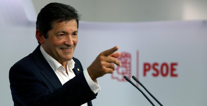 Javier Fernández, presidente de la gestora del PSOE / REUTERS
